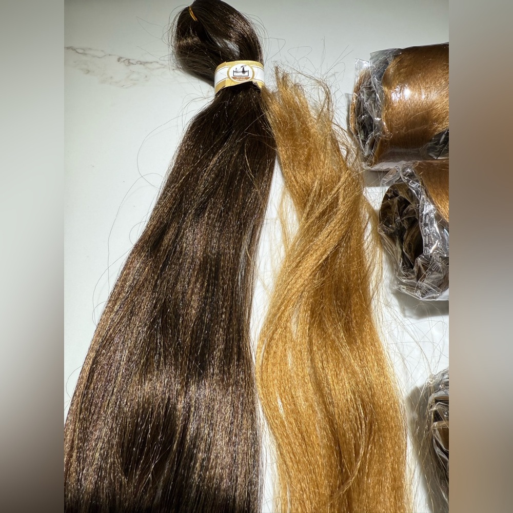 HAIR, 40” Braiding Extensions, Ombre…Med Brown to Light Brown Ends